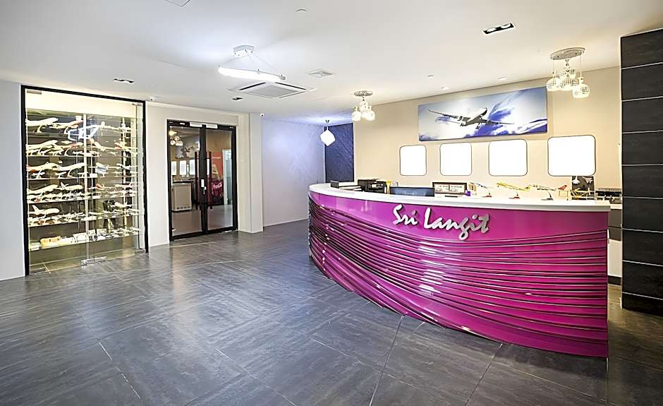 Sri Langit Hotel KLIA, KLIA 2 & F1 PROVIDE SHUTTLE SERVICE