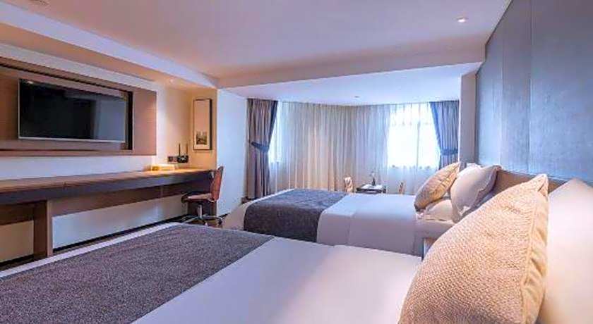 Zhongshan Louis Hotel