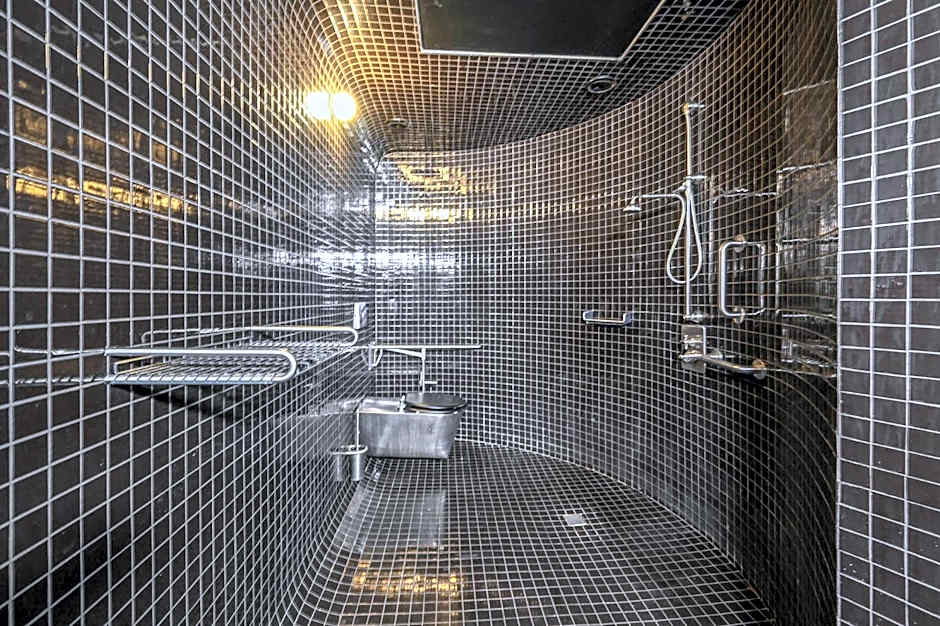 The place to be in Saint Germain des Près - Montana 2