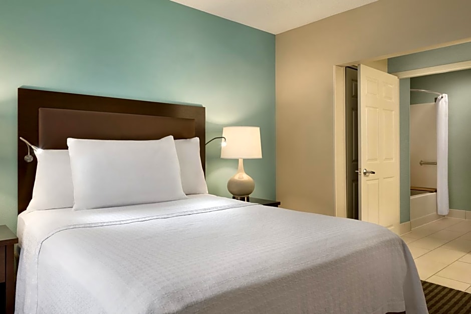 Homewood Suites By Hilton Grand Rapids