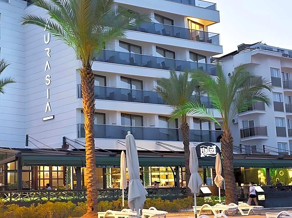 Aurasia Beach Hotel
