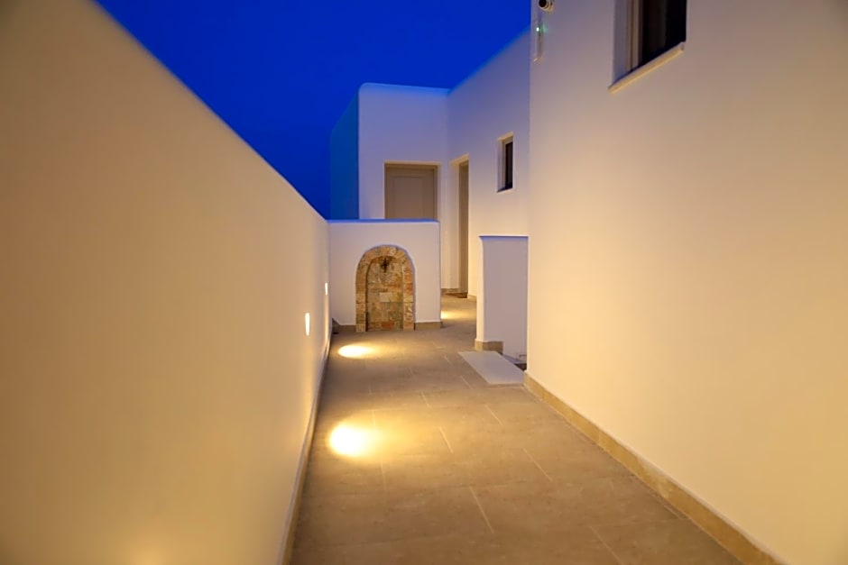 Theasis Luxury Suites