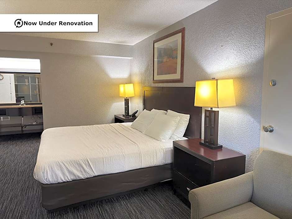 The Lodge Hotel and Banquets