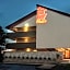 Red Roof Inn PLUS+ Chicago - Naperville