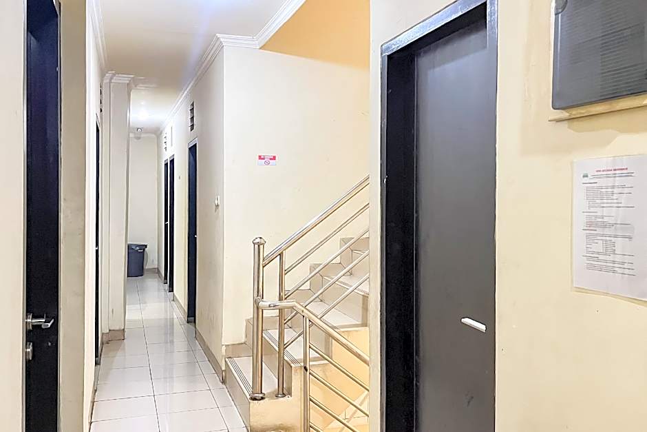 Arcadia Rooms RedPartner