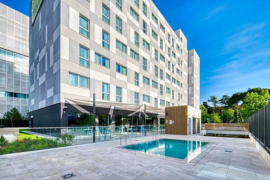 Holiday Inn Express Madrid Airport By IHG