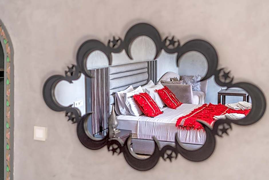 Riad Les Nuits De Fès