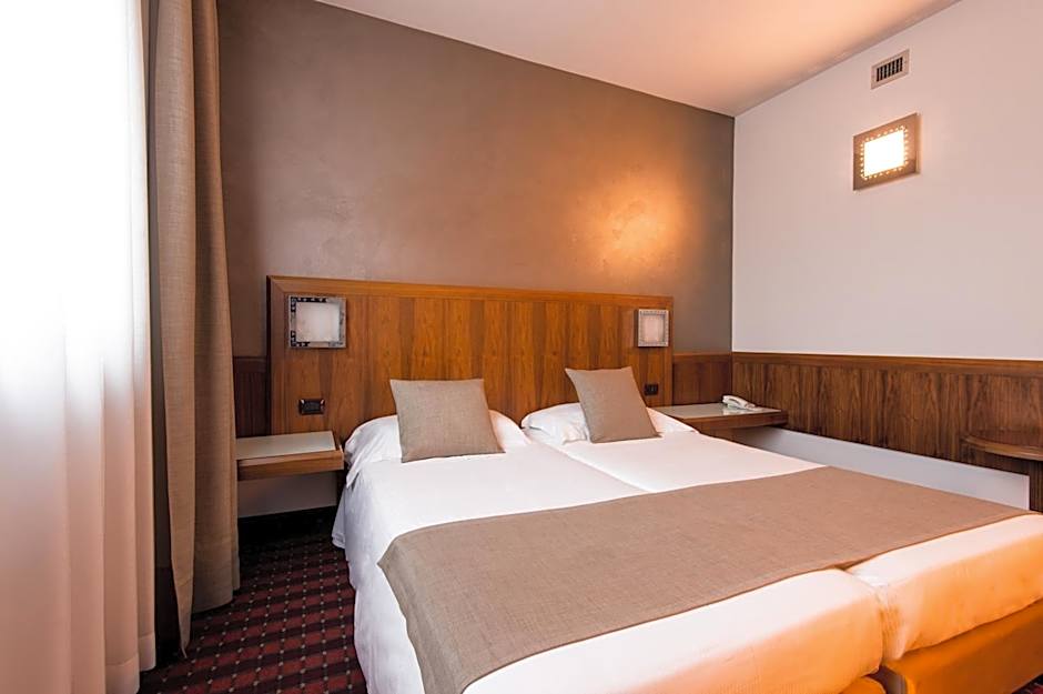 First Hotel Malpensa