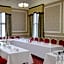 Belvilla Crewe Arms Hotel
