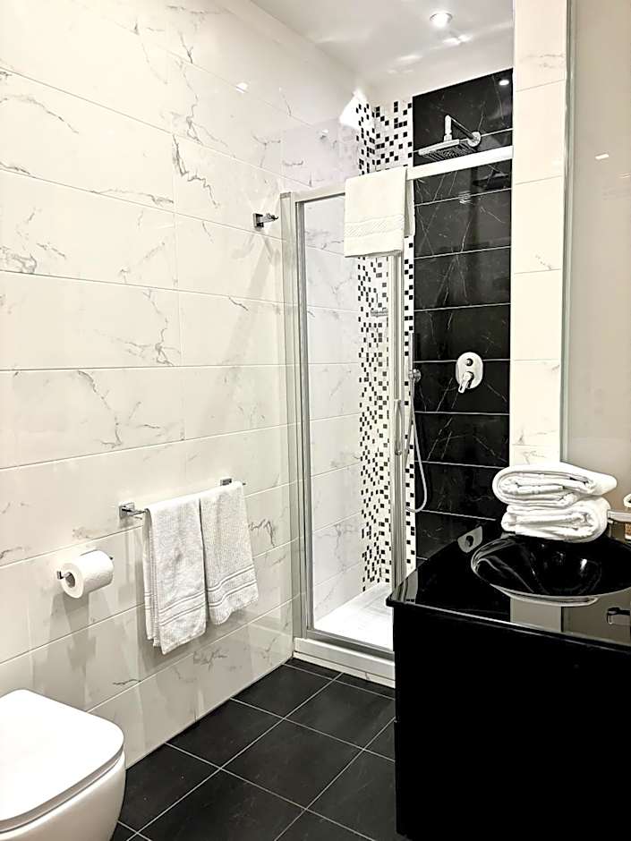 Les Suites Bari BED AND BREAKFAST