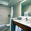 Holiday Inn Express and Suites Chatsworth By IHG
