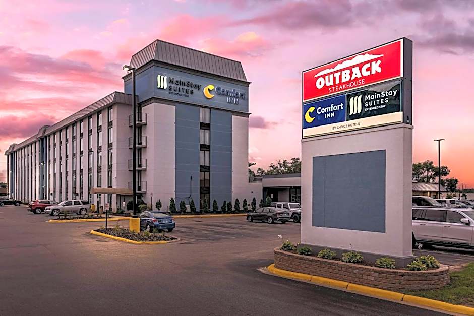 MainStay Suites MSP Airport - Mall Of America