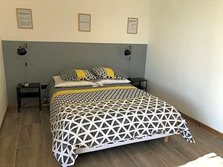 Double Room with Pool View