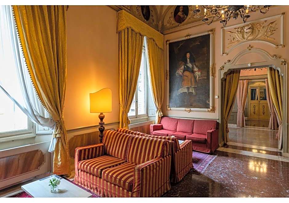 PHI Hotel Canalgrande