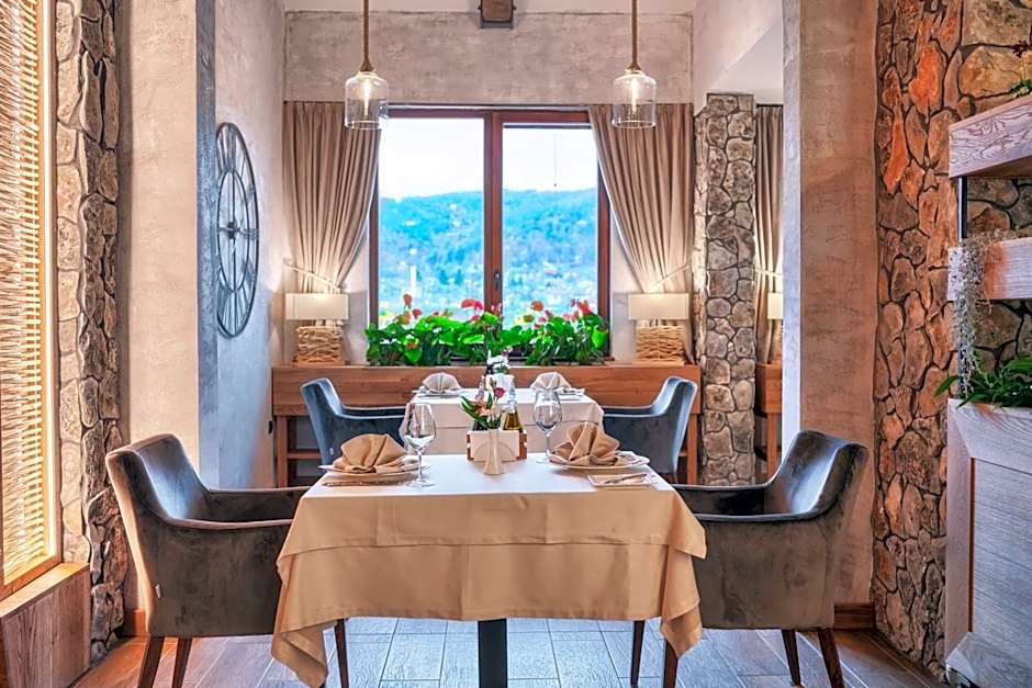 SPA Complex Belchin Spring