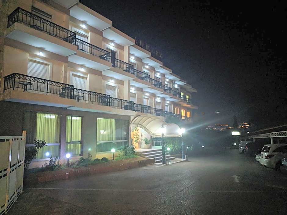 Hotel Anesi