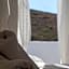 Armadoros Hotel / Ios Backpackers