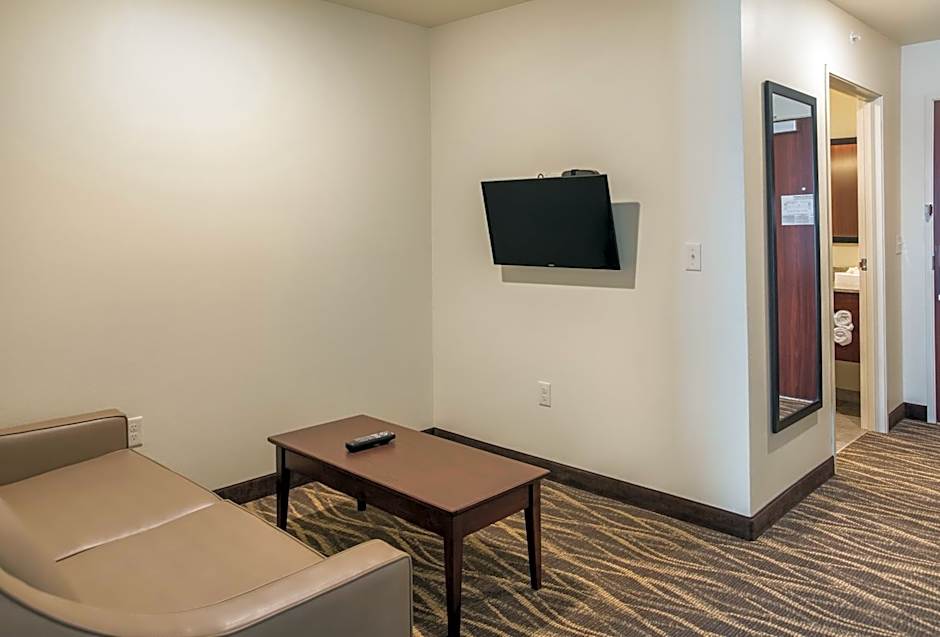 Cobblestone Inn and Suites - Ashland