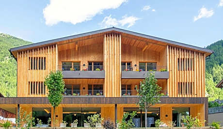 Linara Mountain Family Stay