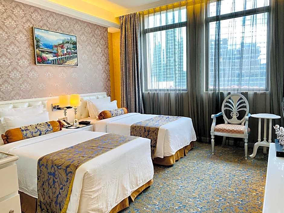 Metropole Hotel
