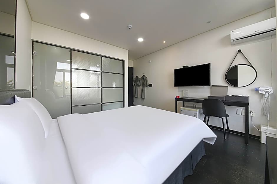 Hotel Cube
