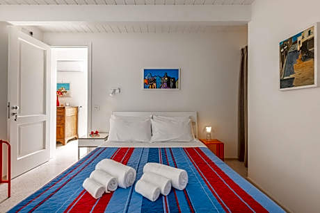 Deluxe Suite with Spa Bath