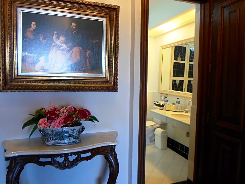 Hotel Virrey De Mendoza