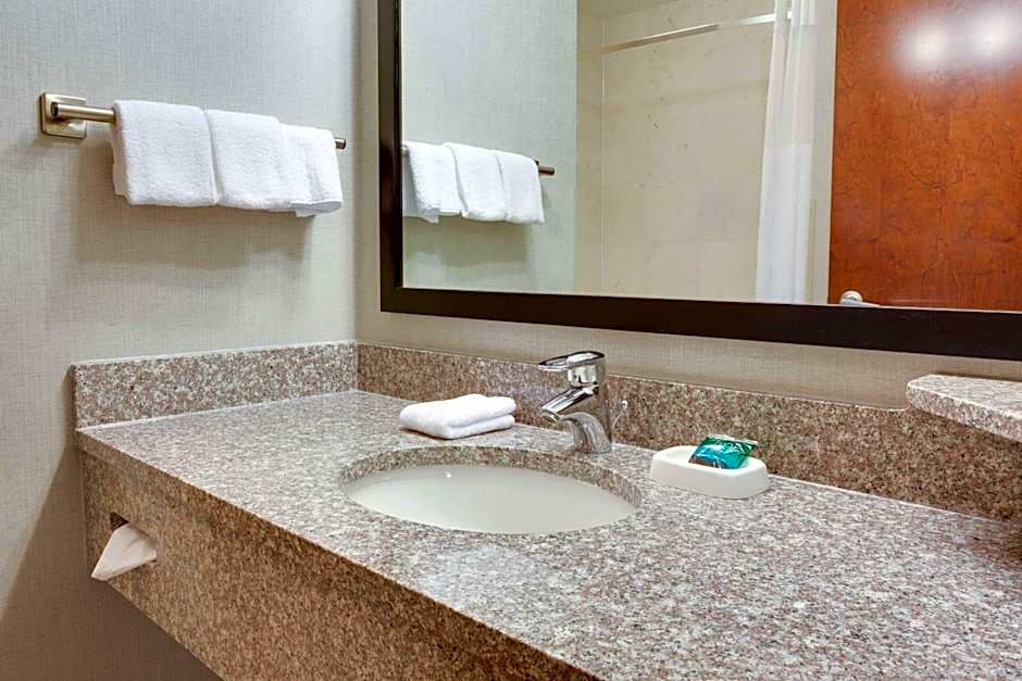 Drury Inn & Suites Middletown