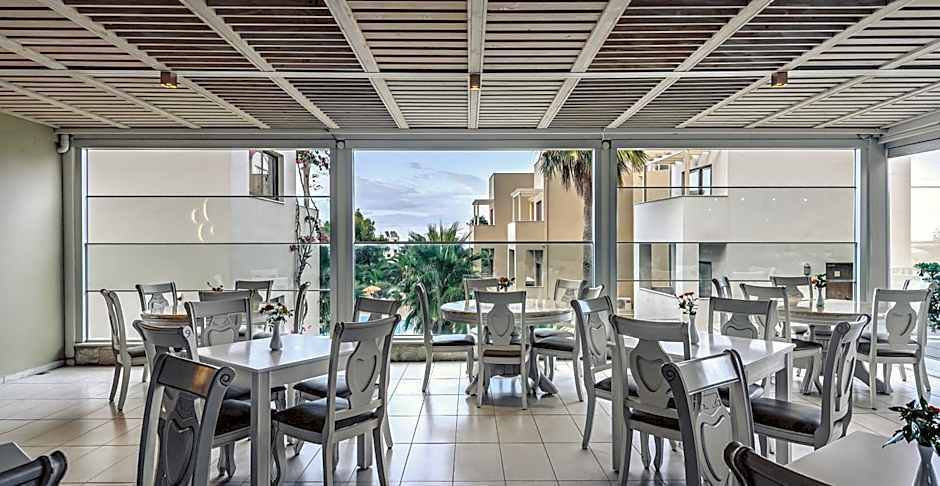 Althea Village - Family Hotel