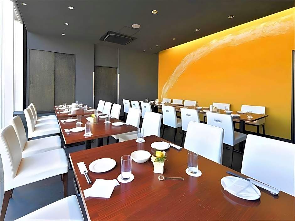 J Hotel Rinku