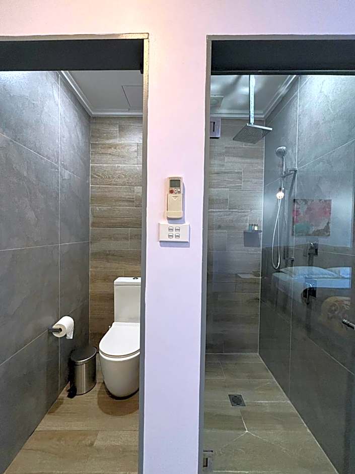 Sydney RiseOn Hotel
