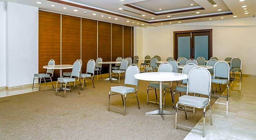 The Altruist Navi Mumbai Hotel