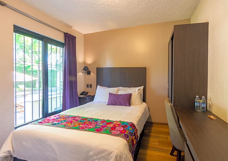 Hotel Flamingo Inn