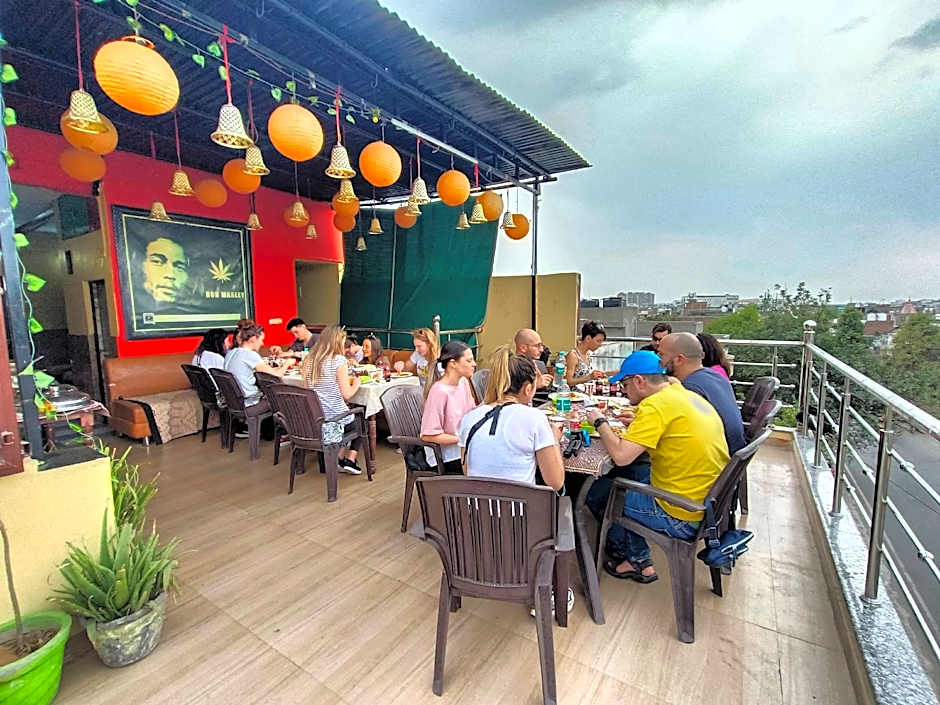 Friends Guest House and Hostel