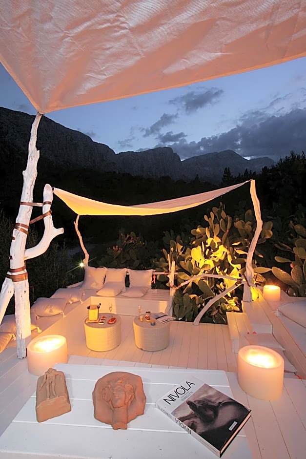 Hotel Su Gologone