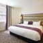 Premier Inn Bath City Centre