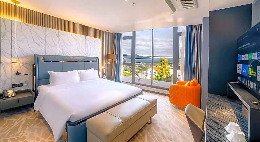 New Century Dalat Hotel 