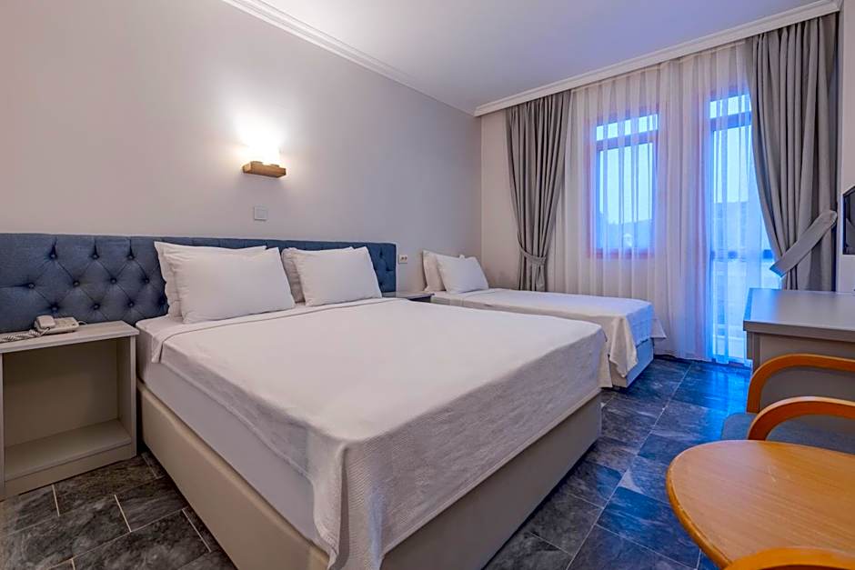 Hanedan Beach Hotel