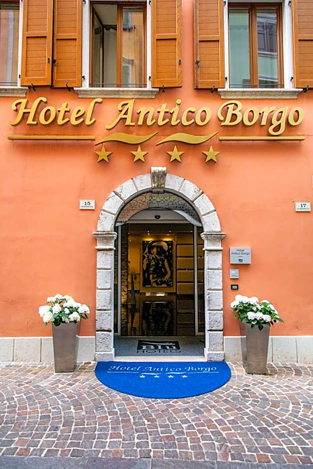 Hotel Antico Borgo
