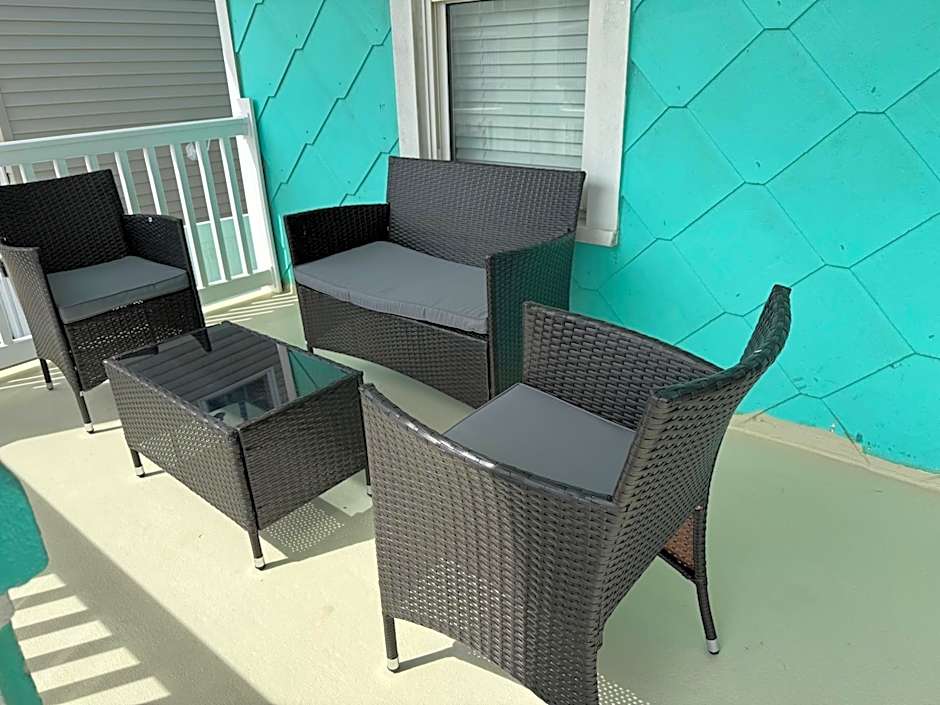 The Vibes Hotel, Trademark Collection by Wyndham