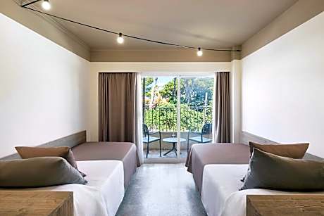 Double Room - Unlimited Brunch