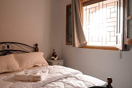 Double Room with Shared Bathroom