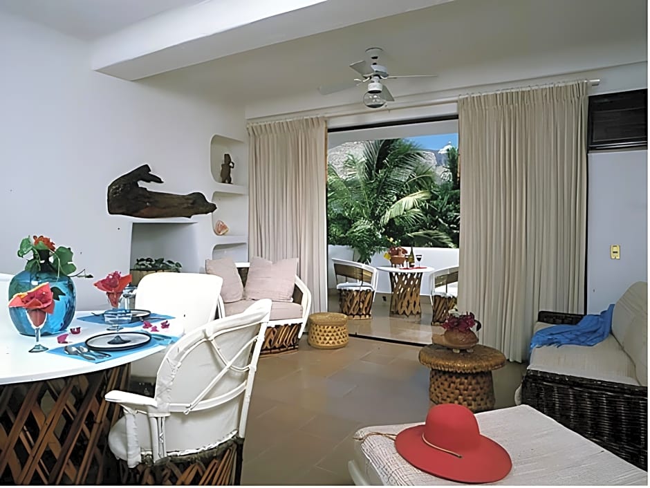 Club Cascadas De Baja