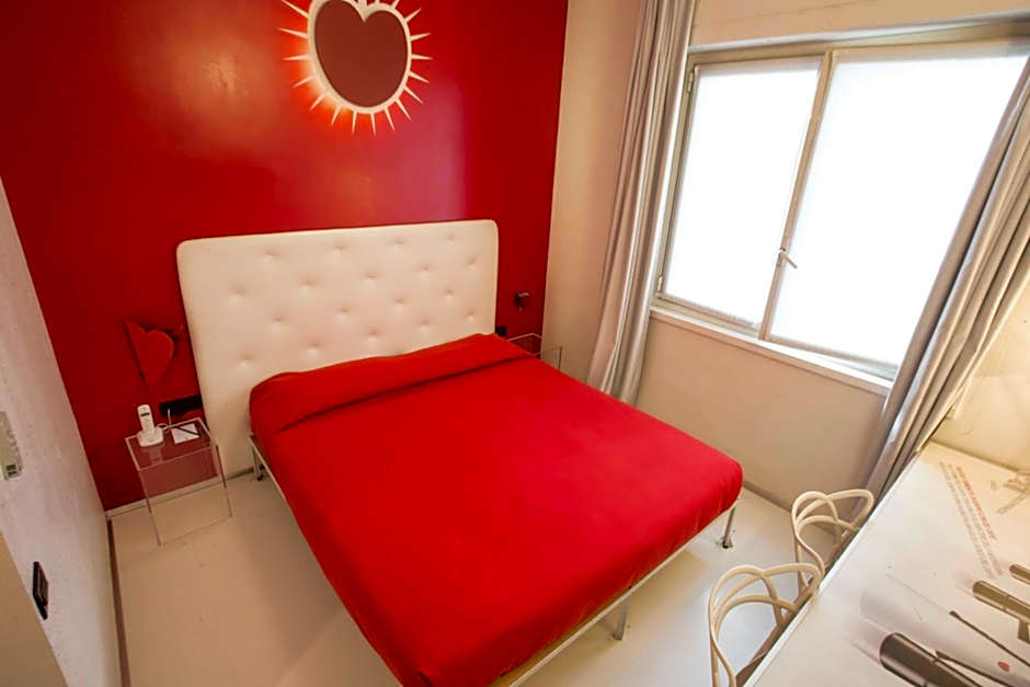 Photo 1 of 10 of 1 Double Bed or 2 Beds