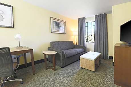 One-Bedroom Two Queen Suite with Sofa Bed