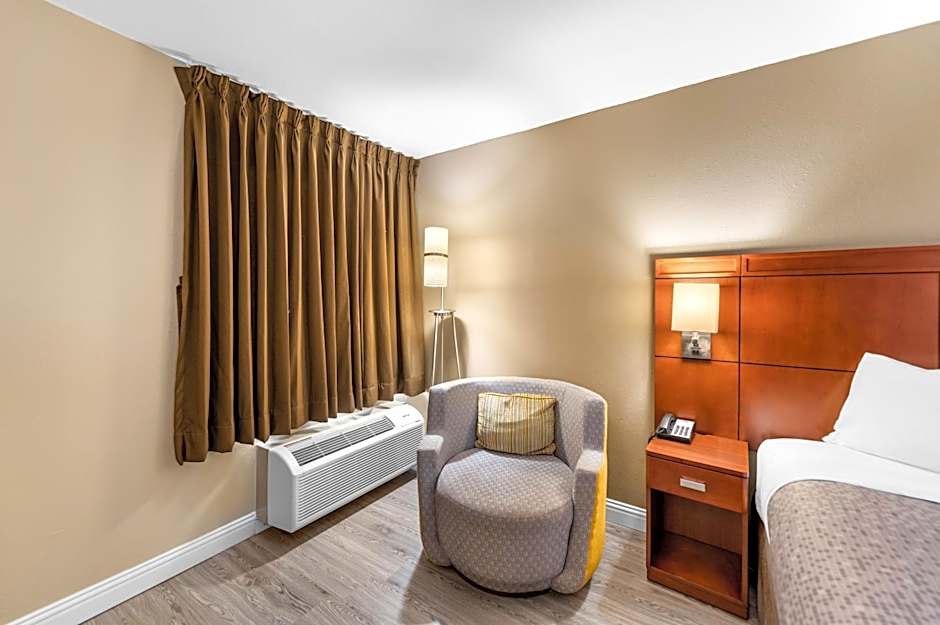 Econo Lodge Texarkana I-30