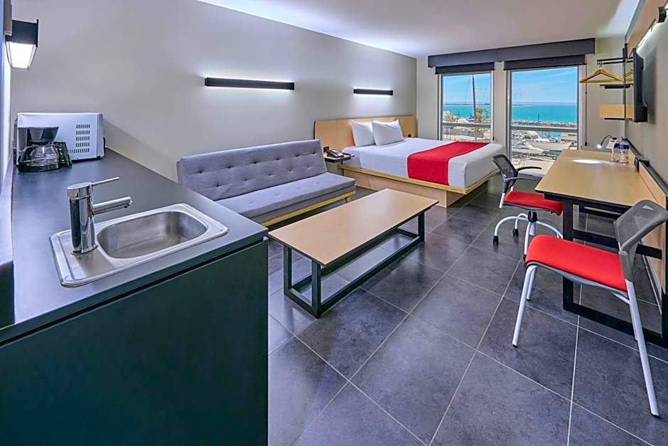 City Express by Marriott La Paz