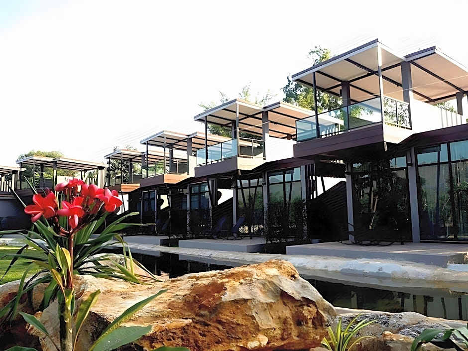 Kwai Tara Riverside Villas
