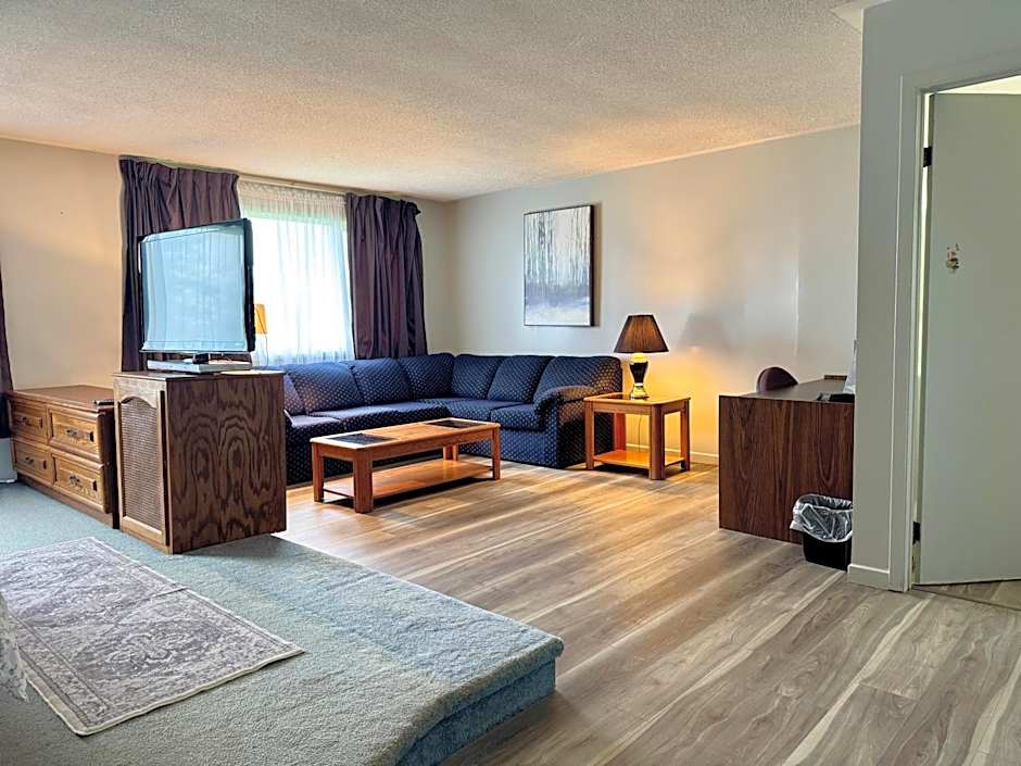 New Age Inn - Voyageur