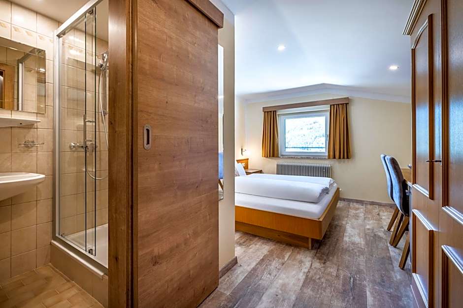 Der Burgblick-Adults Only